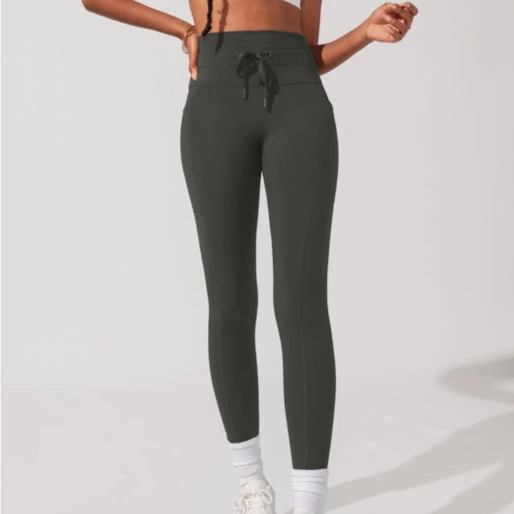 POPFLEX FOREST GREEN Cargo Leggings
